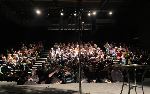Catch Live Comedy at the Apollo: West London's Hottest Ticket